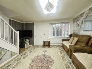 Lounge- click for photo gallery